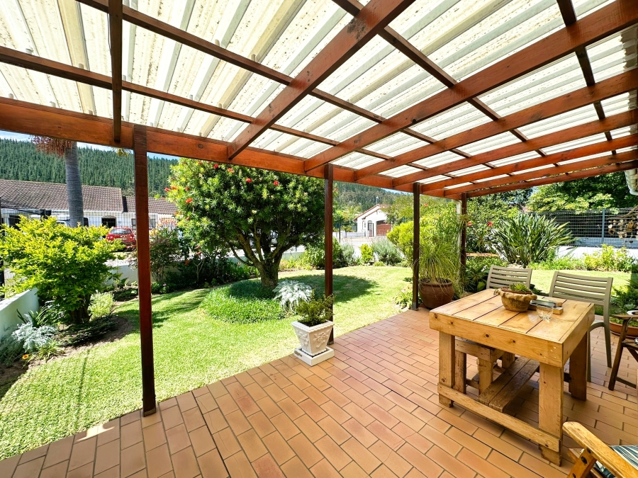 2 Bedroom Property for Sale in Meedingsride Western Cape